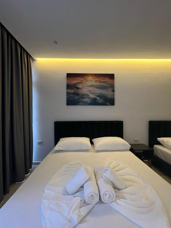 E&L Luxury Apartments Sarandë Eksteriør bilde