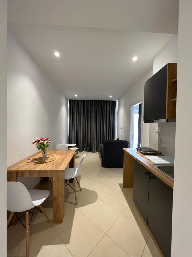 E&L Luxury Apartments Sarandë Eksteriør bilde