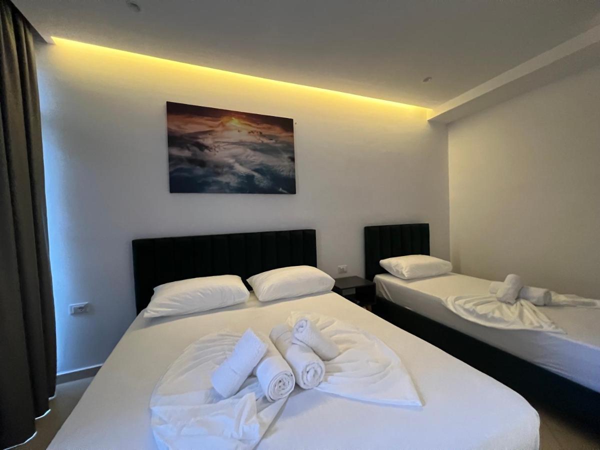 E&L Luxury Apartments Sarandë Eksteriør bilde